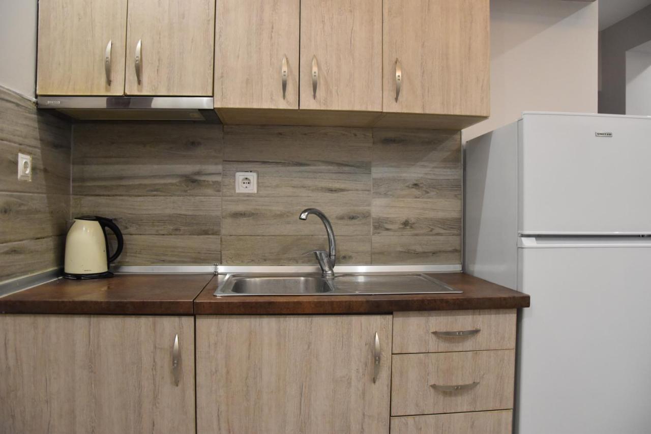 Brezza Marina House Apartment อาฟิโตส ภายนอก รูปภาพ